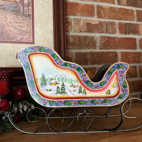 Rare Vintage 1980's Large Christmas Sleigh Decor - Picture 6 of 6